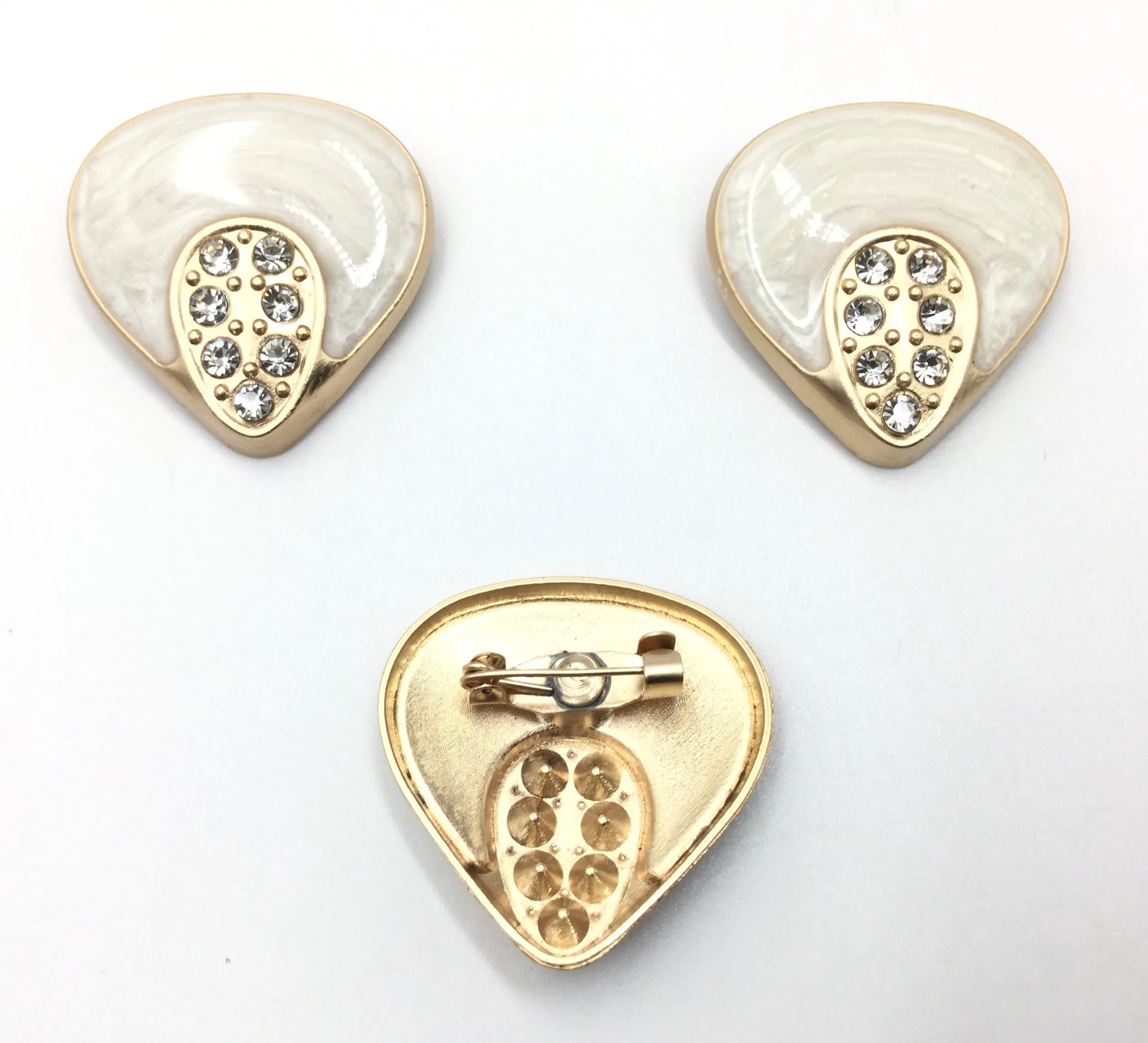 Sand Golden & White with Stone Cufflinks