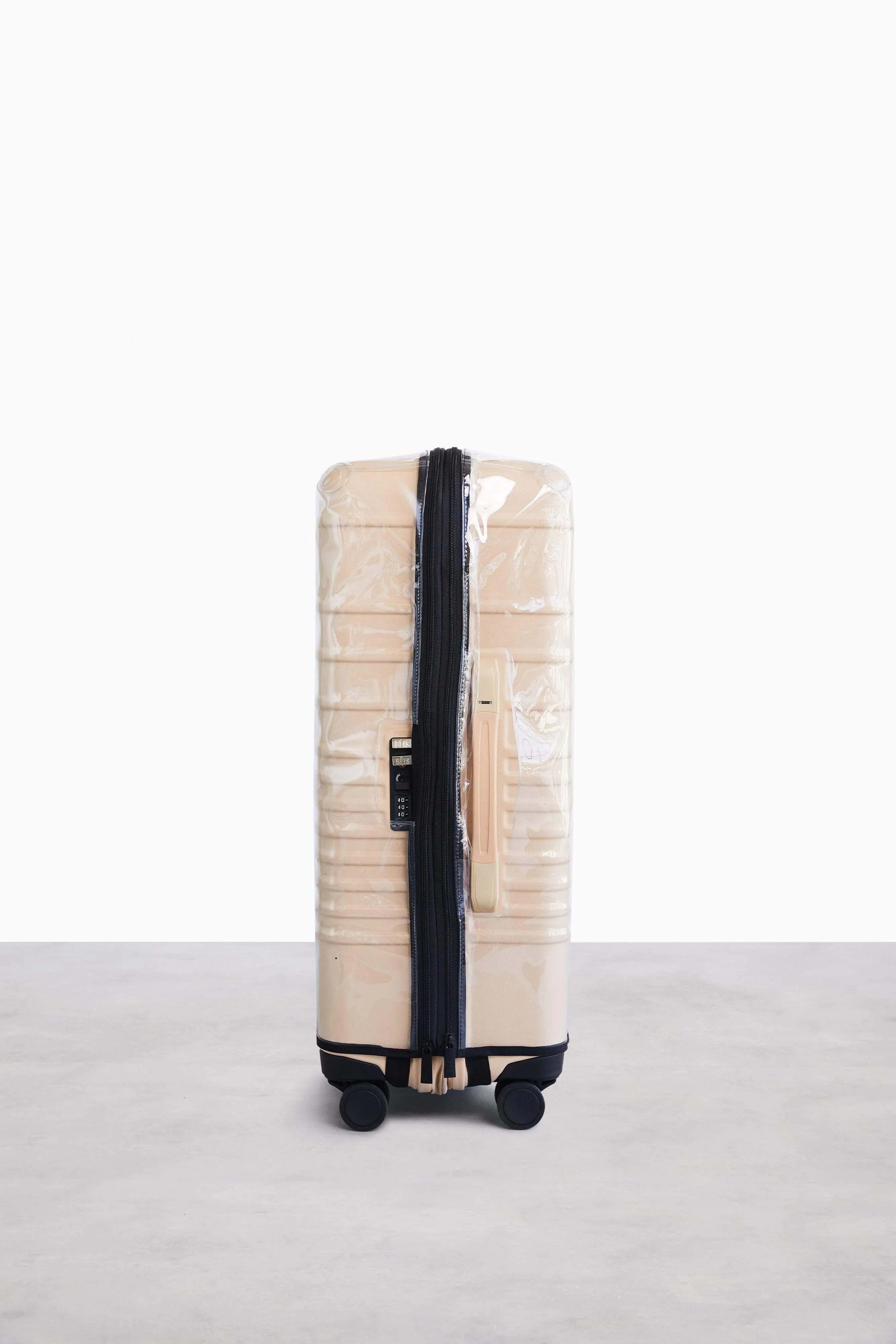 The Medium Check-In Roller Luggage Cover
