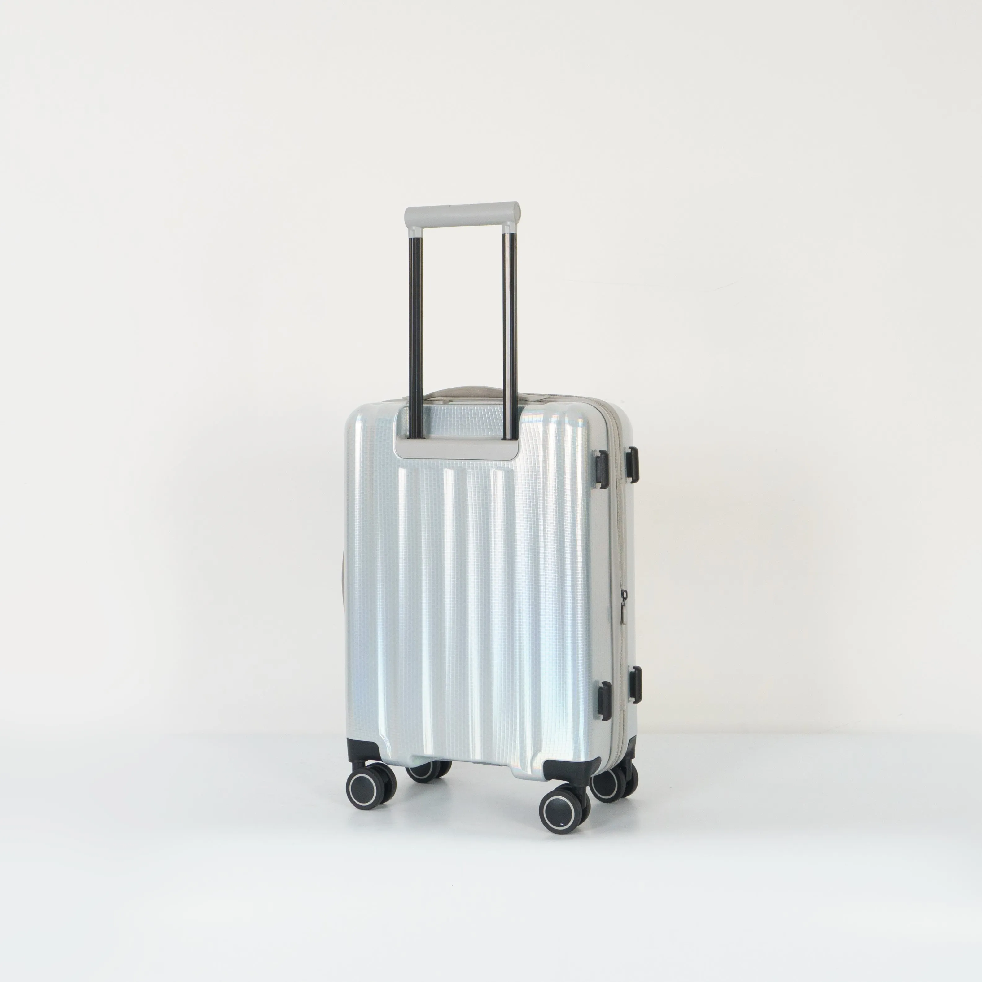 Verage® Greenwich II 20" Carry-on Hardside Expandable Spinner Luggage