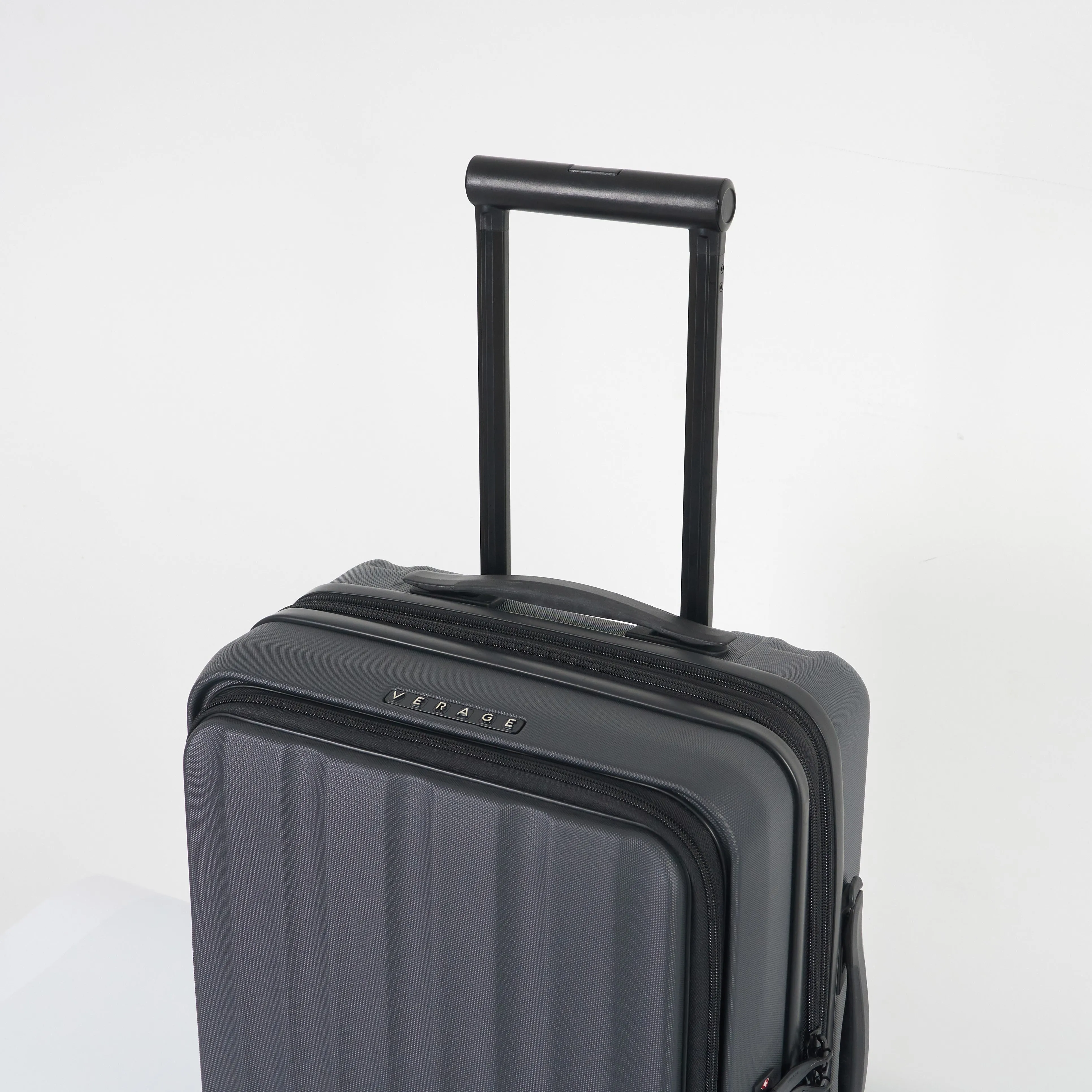 Verage® Greenwich II 20" Carry-on Hardside Expandable Spinner Luggage